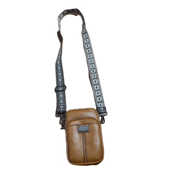Handbags - Tan Crossbody Bag